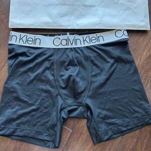 Calvin Klein Intense Power Men Microfiber boxer  Brief black